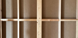 「魔法瓶」のような家をつくるための、正確な下地づくり